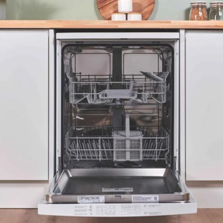 Bosch SMS26AW08G 60cm Dishwasher - White 12 Place Settings full image